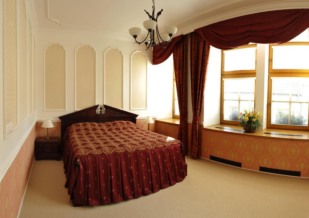 Hotel Pod Zamkem Velké Meziříčí Zimmer foto